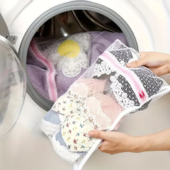 4-piece Durable Laundry Mesh Bag with Zipper Closure