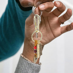 Chinese Feng Shui Keychain, Brass Wu Keychain, Amulet Good Luck Backpack Charms, with Feng Shui Coins for Wealth