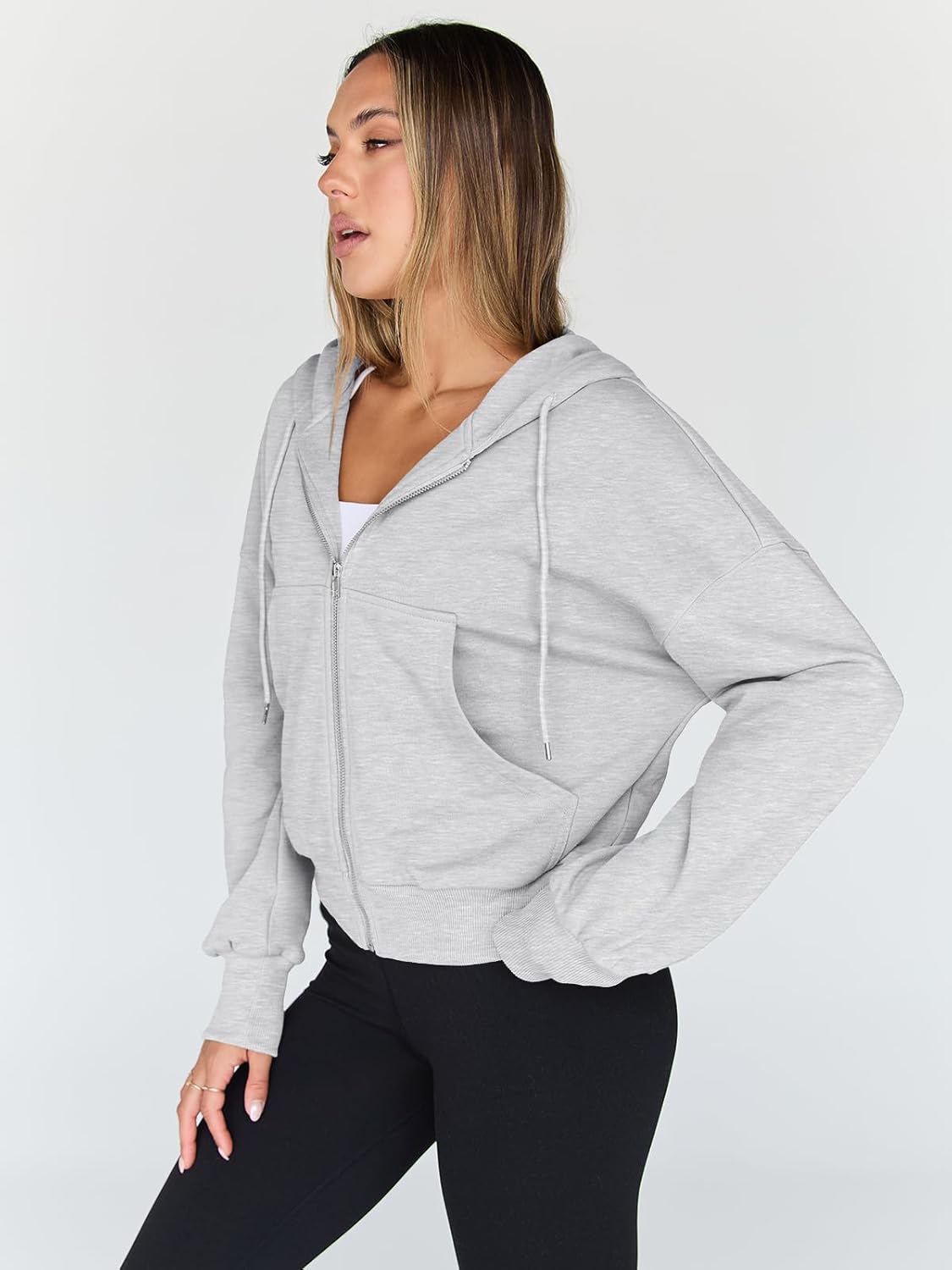 Sudaderas con capucha de moda Queen para mujer, sudaderas cortas con cremallera completa, chaquetas, tops casuales y cómodos para el gimnasio, conjuntos de otoño e invierno 2024 