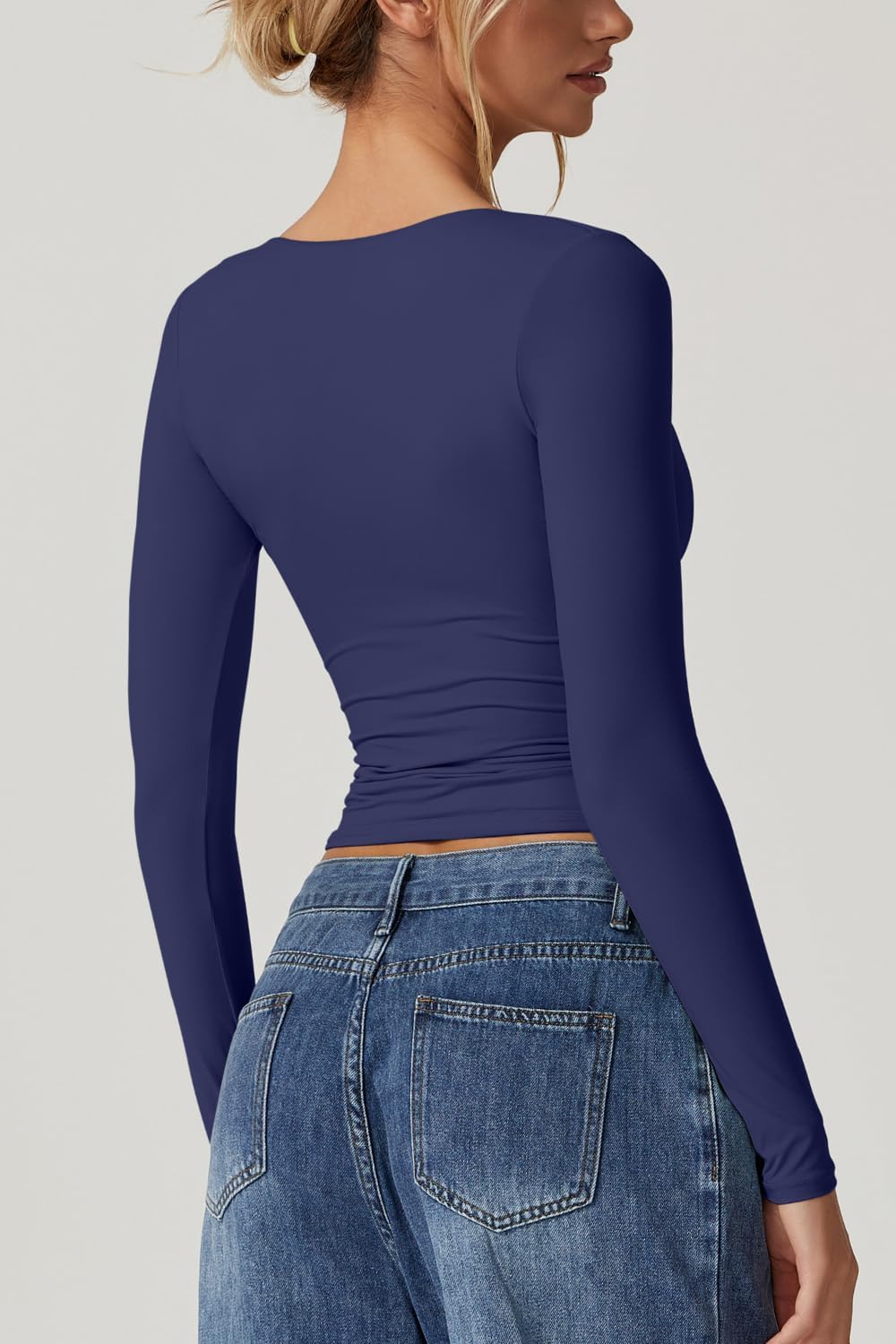 QINSEN Women's Long Sleeve V Neck T Shirts Double Lined Crop Top Seamed Cup Going Out Tops