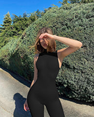 OQQ Monos de yoga para mujer, monos deportivos sin mangas con cuello alto y canalé para entrenamiento 