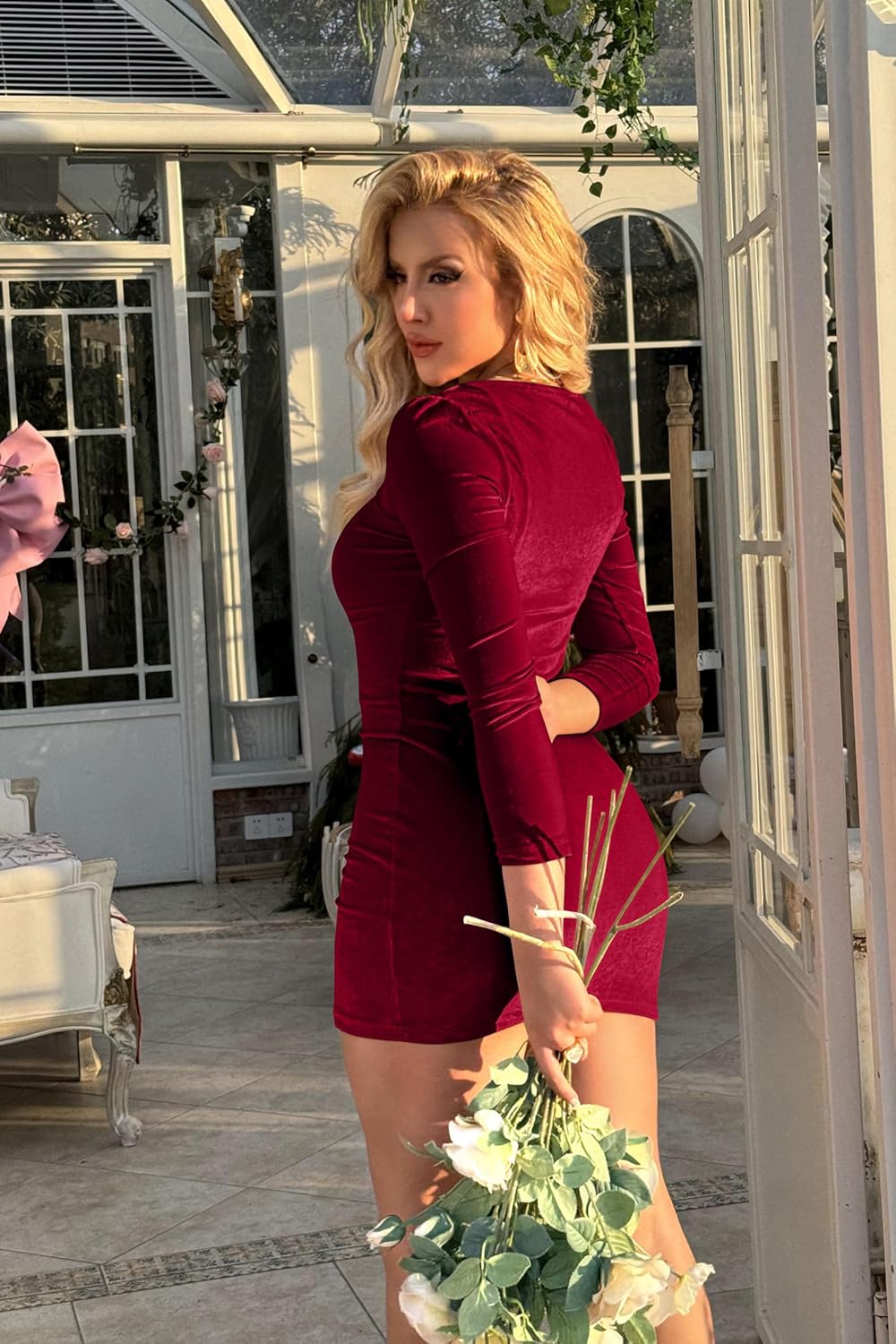 GOBLES Vestido mini de fiesta elegante ajustado de manga larga de terciopelo sexy para mujer 