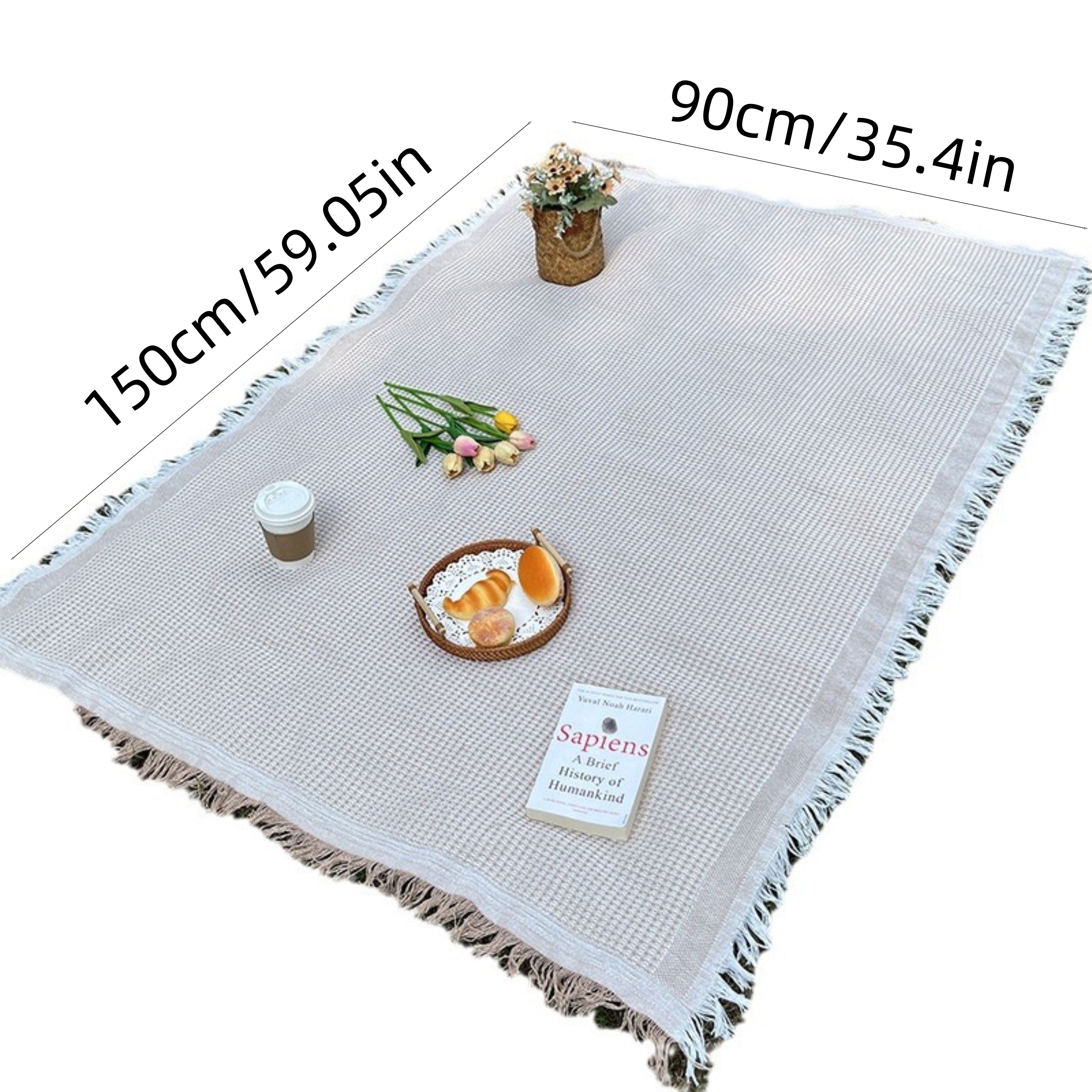 PVC Back Bottom Outdoor Picnic Mat Suitable for Lawn and Tent Use, Travel Mat