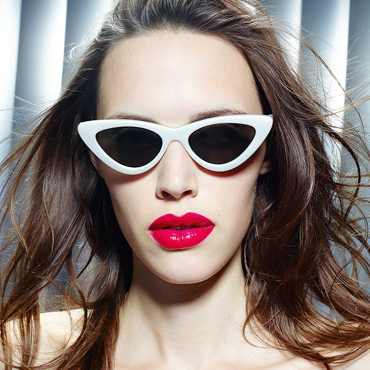 Fashion sunglasses for men and women, cat eye triangle sunglasses